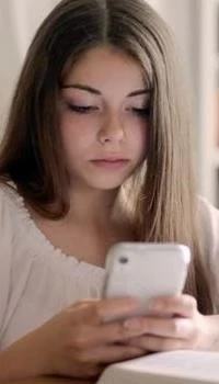639195163895575531