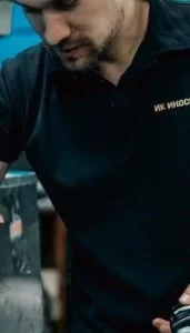 639196353928386377